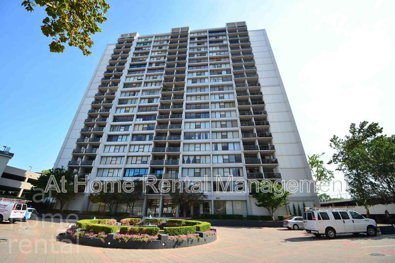 410 W 7th St #430 - 1 property image