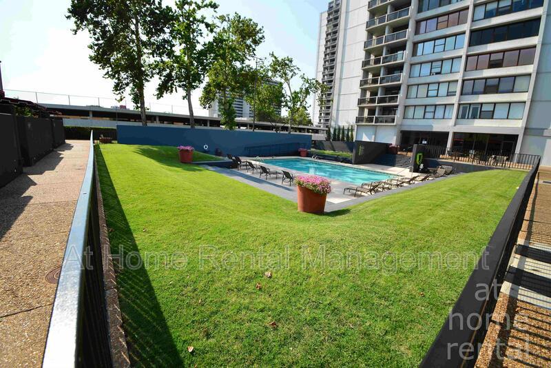 410 W 7th St #430 - 1 property image