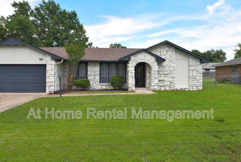 401 North Fir Place property image
