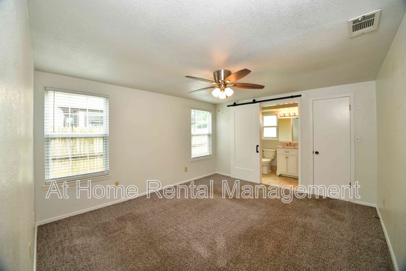 10056 South 91st East Avenue property image