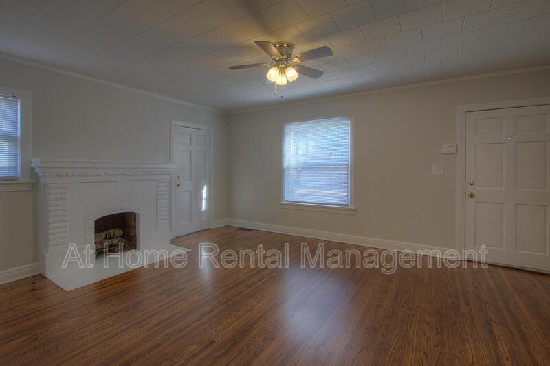 1316 South Knoxville Avenue property image
