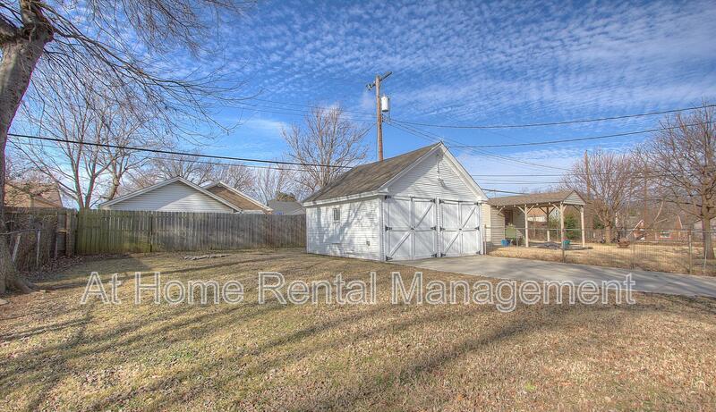 1316 South Knoxville Avenue property image