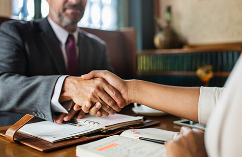 5 Good Reasons Why Hiring a Property Manager is a Benefit to Your Property Investment